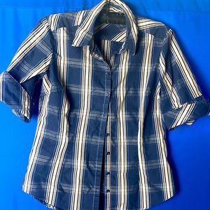 Fitted plaid sh sleeve button up, Med, New York & Co, Great cond